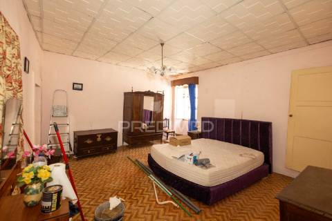 Apartamento t3 no centro de borba