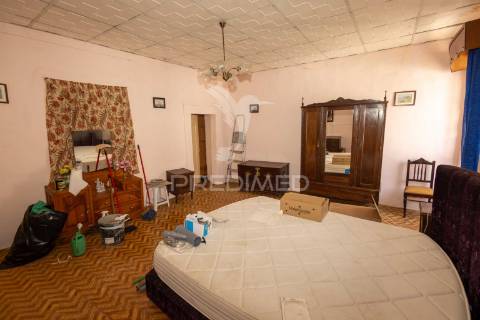 Apartamento t3 no centro de borba