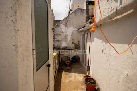 Apartamento t3 no centro de borba