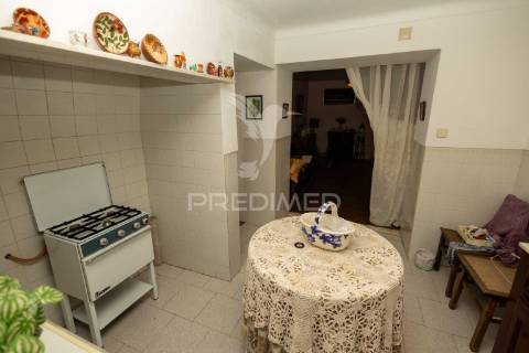 Apartamento t3 no centro de borba