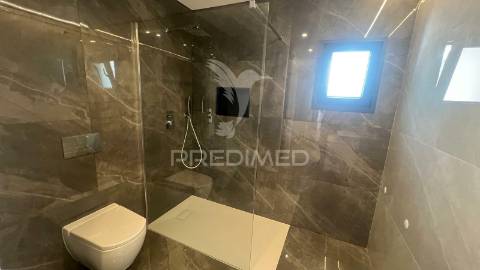 Moradia térria com piscina - panoias, braga (pronta)