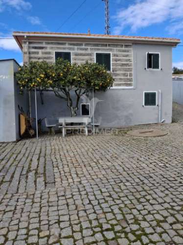 Moradia t2 em são brás, telões, amarante, porto