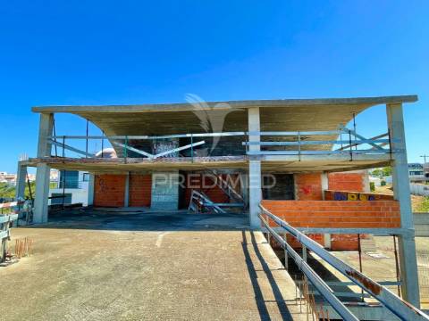 Moradia com vista mar em construção