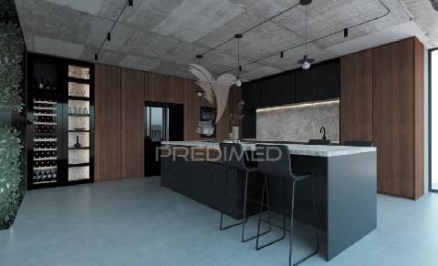 Moradia com vista mar em construção