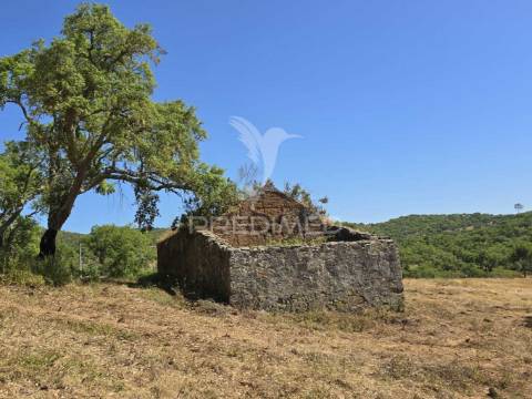Monte alentejano - serra de grândola