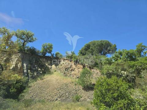 Monte alentejano - serra de grândola