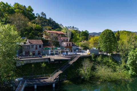 Moradia para restauro ventosa, vieira do minho, gerês braga