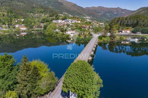 Moradia para restauro ventosa, vieira do minho, gerês braga