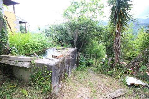 Moradia para restauro ventosa, vieira do minho, gerês braga