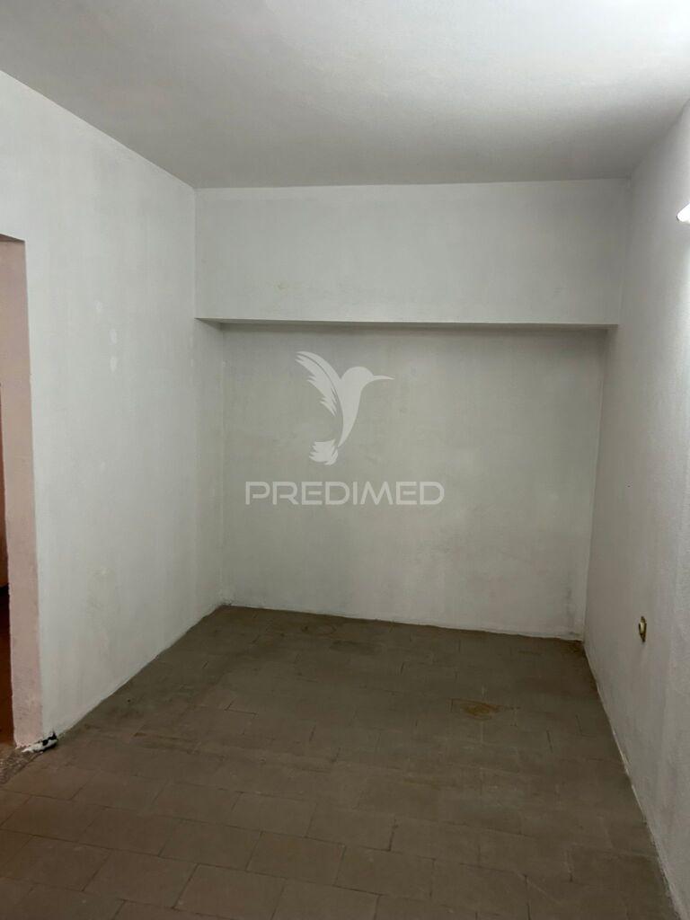 Loja para arrendamento em vagos – 78 m² | dois andares