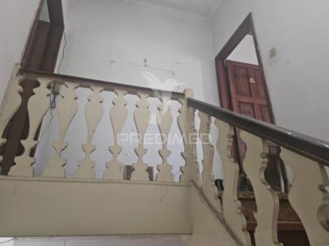 Moradia - vista panorâmica sobre o rio douro