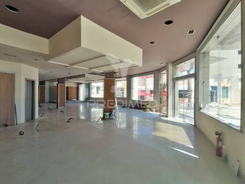 Espaço multiusos para serviços