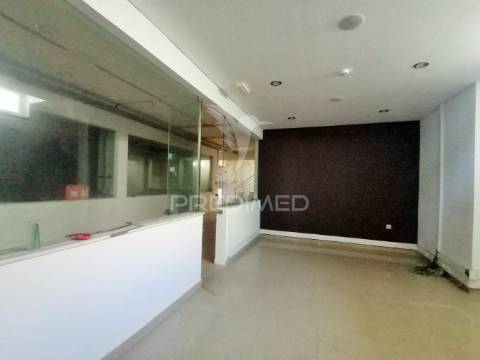 Espaço multiusos para serviços