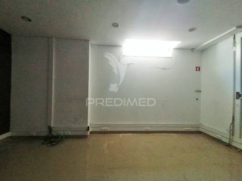 Espaço multiusos para serviços