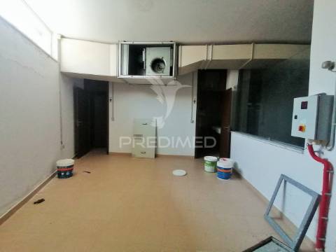 Espaço multiusos para serviços