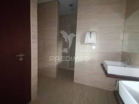 Espaço multiusos para serviços