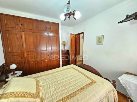 Moradia térrea t3 e lote urbano