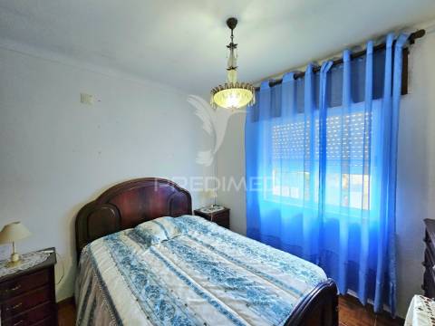 Moradia térrea t3 e lote urbano