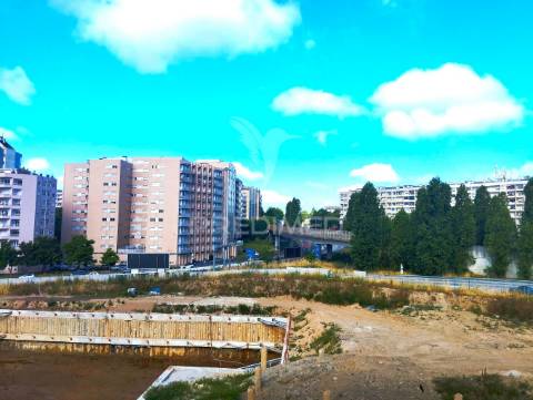 Apartamento t1+1 em são vítor