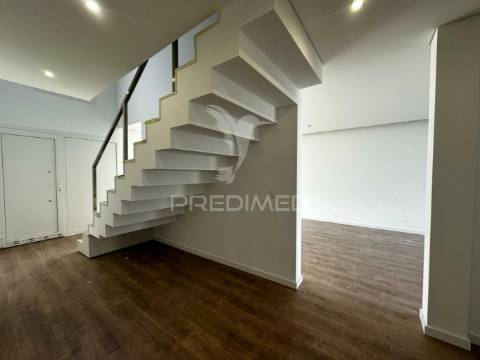 Moradia de luxo t4 com piscina elvas