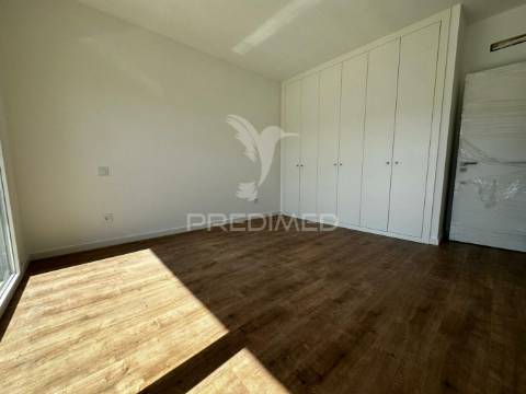 Moradia de luxo t4 com piscina elvas