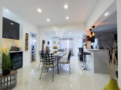 Moradia térrea t4 perto escolas e transportes públicos