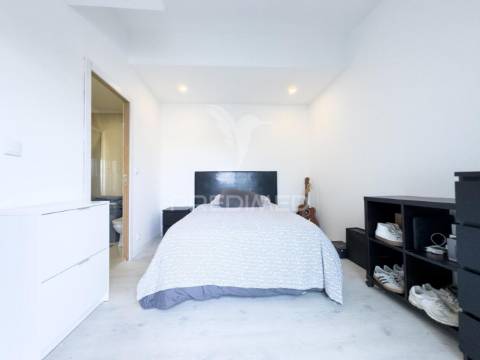 Moradia térrea t4 perto escolas e transportes públicos