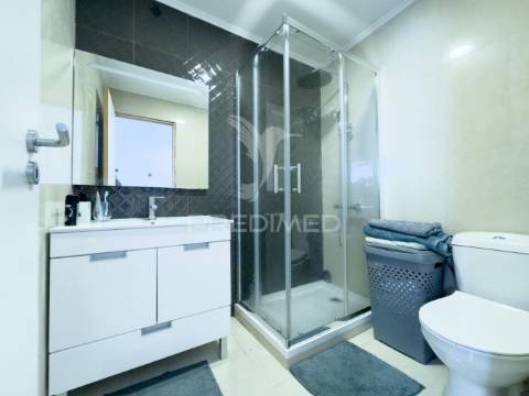 Moradia térrea t4 perto escolas e transportes públicos