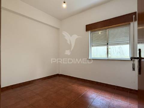 Apartamento t2 - mira de aire, porto de mós