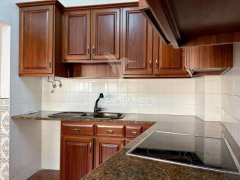 Apartamento t2 - mira de aire, porto de mós