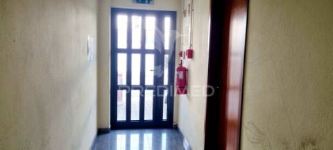 Armazem industrial na urb. industrial da passagem