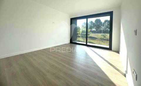 Moradia nova t3  em barco - guimarães