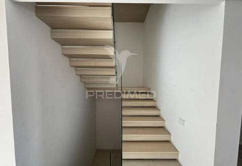 Moradia t4 com piscina - alcochete