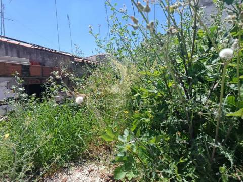 Oportunidade única no centro de campo maior – moradia para recuperação com grande potencial de negócio