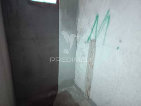 Oportunidade única no centro de campo maior – moradia para recuperação com grande potencial de negócio