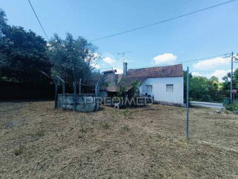 Moradia para recuperar.