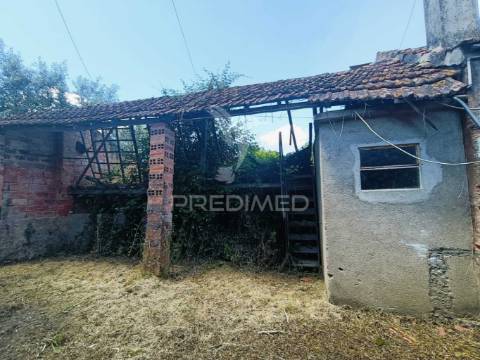 Moradia para recuperar.