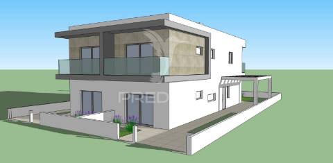 Moradia em construção t4 em fernão ferro