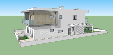 Moradia em construção t4 em fernão ferro