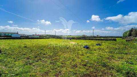 Terreno urbano para construção