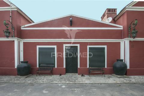 Infraestrutura equestre de excelência com potencial habitacional