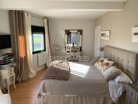 Infraestrutura equestre de excelência com potencial habitacional