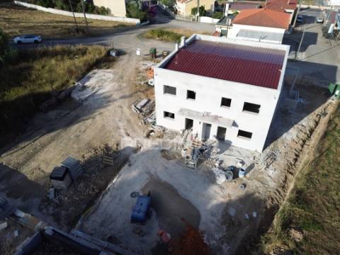 A tua nova casa está em alcanede – conforto, estilo e preço justo!