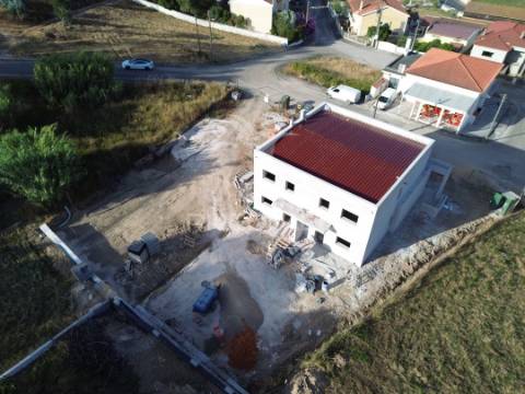 A tua nova casa está em alcanede – conforto, estilo e preço justo!