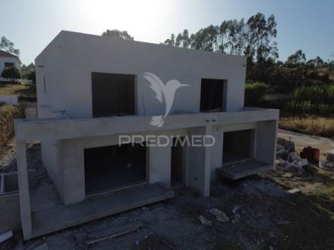 A tua nova casa está em alcanede – conforto, estilo e preço justo!