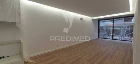 Encontre o seu espaço...fantástico apartamento novo,