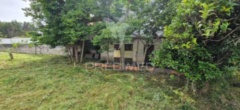 Moradia t2 para recuperação – oportunidade imperdível!