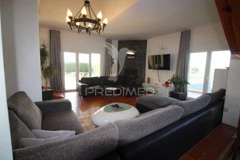 Excelente moradia algarvia com piscina