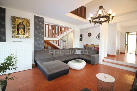 Excelente moradia algarvia com piscina