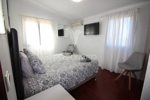 Excelente moradia algarvia com piscina